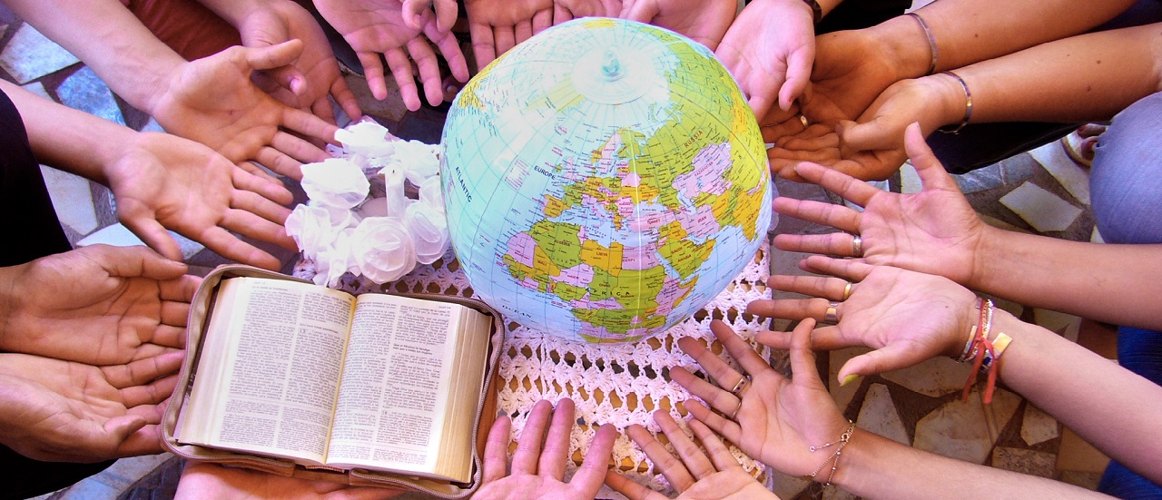Feeding Families | Divine Word Missionaries